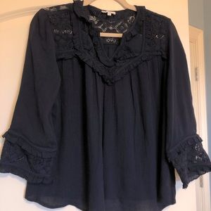 Crown & Ivy Blue Lace Quarter Sleeve Small Top Blouse